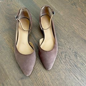 Suede Franco Sarto flats in great condition